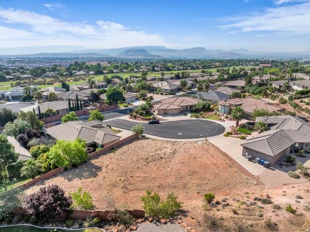 1086 W Montezuma Cir 6, Washington