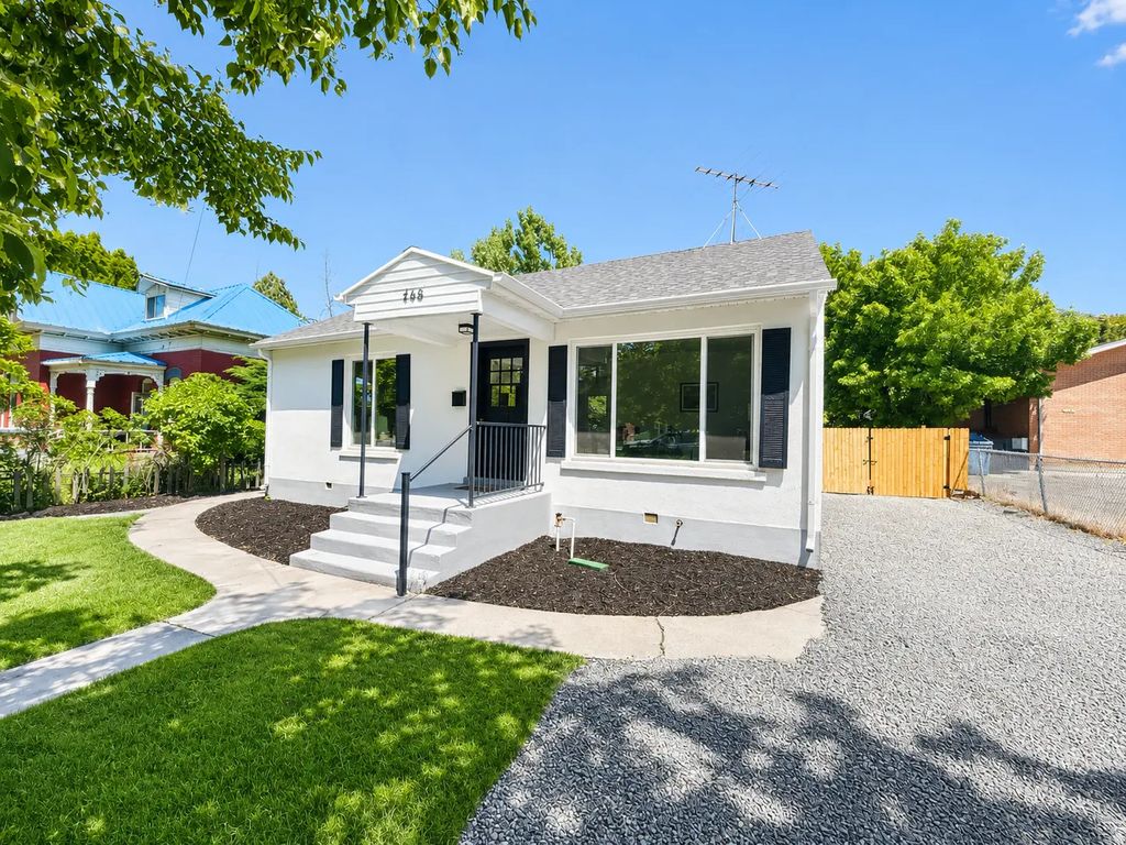 266 N 700 W, Provo
