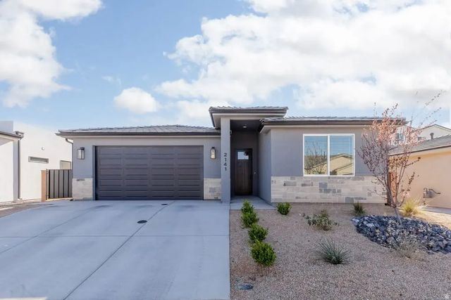 2141 W 320 S, Hurricane