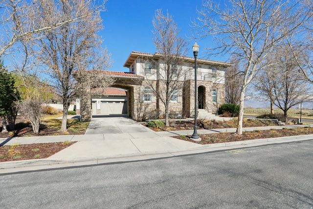 11347 S Kestrel Rise Rd, South Jordan