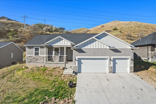 45 W Memory Ln, Tooele