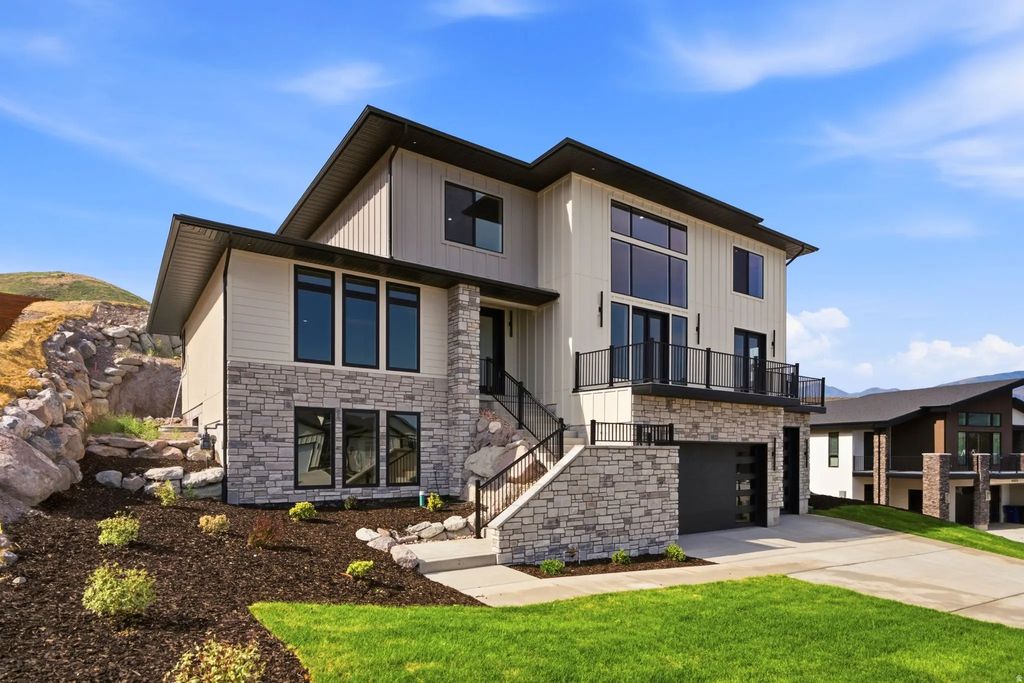 6613 W Wyatt Run Dr, Herriman