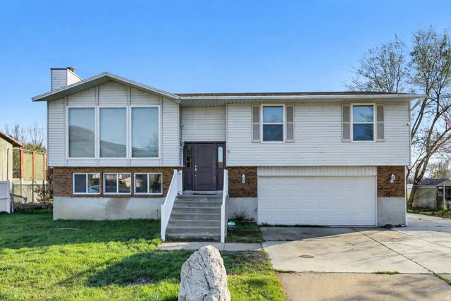 371 W 1125 N, Centerville
