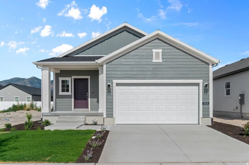 5666 N Mallard Dr, Stansbury Park