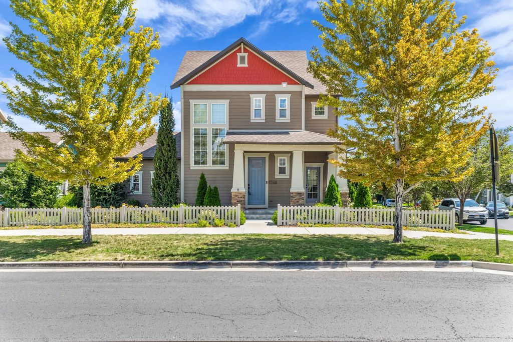 10223 S Split Rock Dr, South Jordan