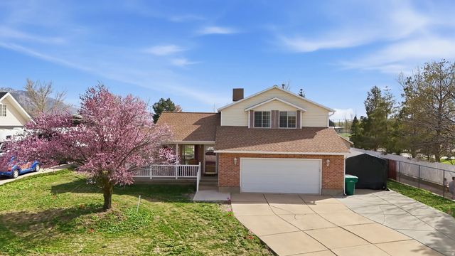 373 W 1500 N, Harrisville