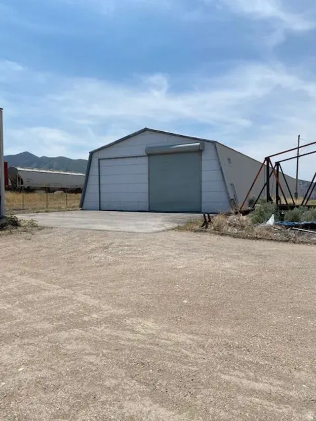 199 S Glenn Ct, Tooele