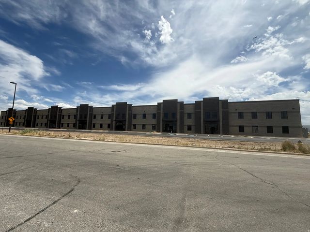 160 N Apollo Rd, Salt Lake City