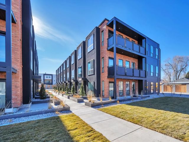 884 E Rowley Dr 101, Millcreek
