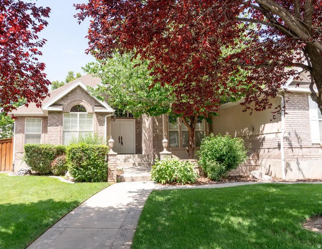 899 E 800 S, Springville