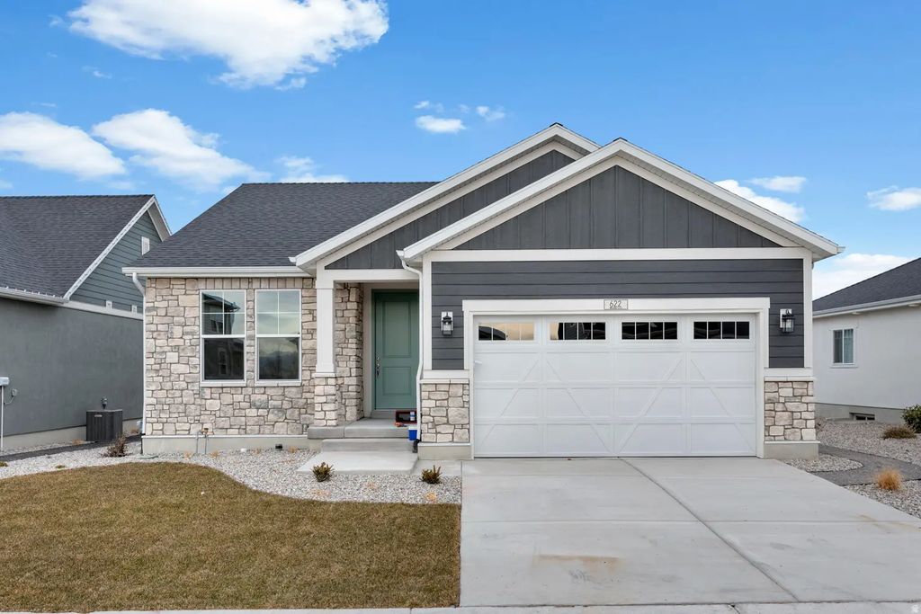 622 W Junegrass Ln, Stansbury Park