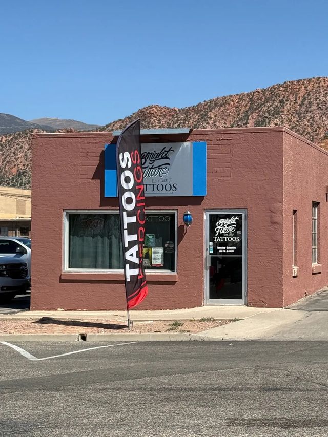 28 N 100 W, Cedar City