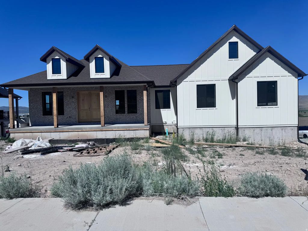 1603 N 250 E, Nephi