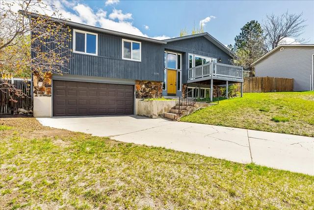 2196 E Thistlewood Way S, Sandy