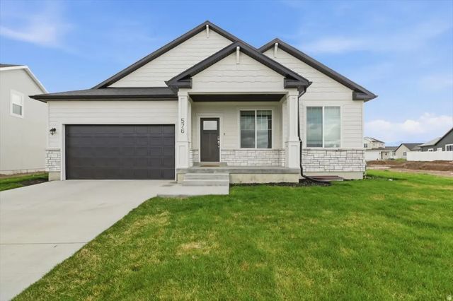 576 N 800 W, Smithfield