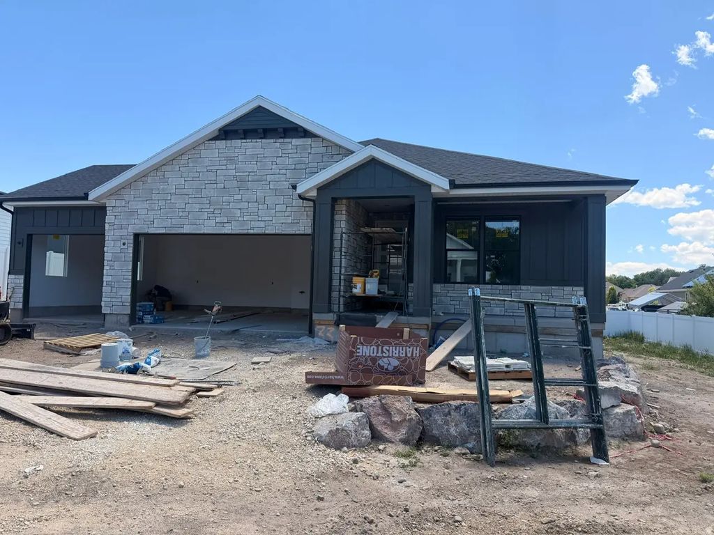 1081 W Turnberry Way S 33, Taylorsville