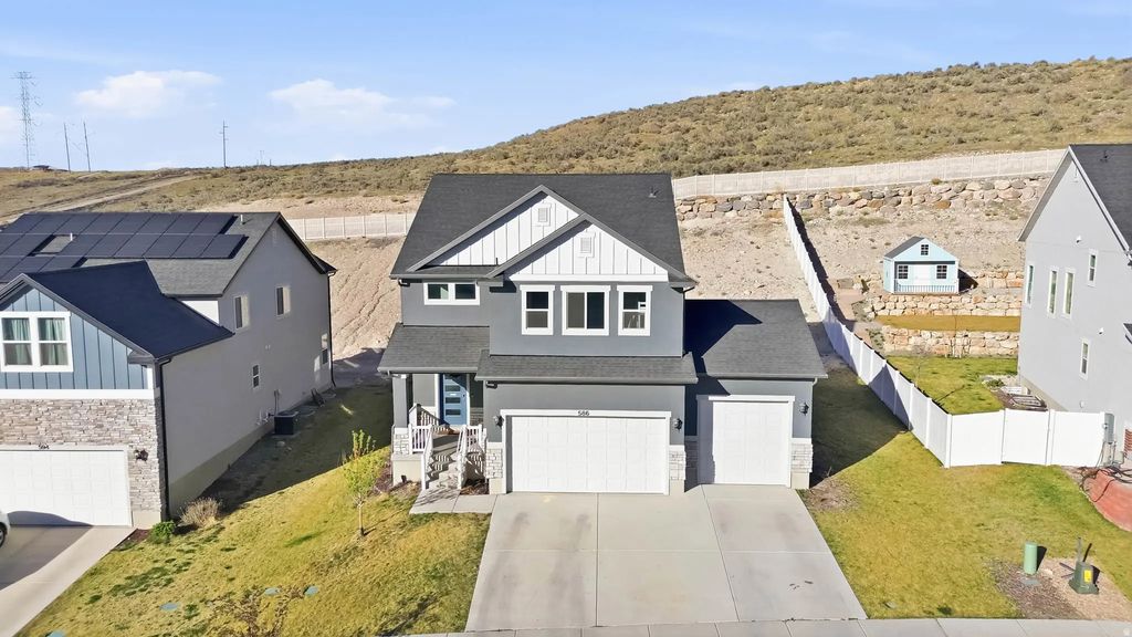 586 N Hill View Dr, Saratoga Springs