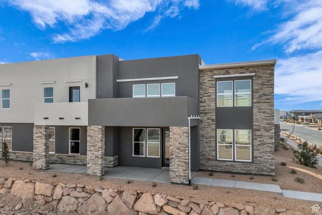 560 W Aqua Cove, St. George