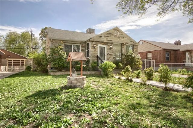 1453 S Utahna Dr, Salt Lake City