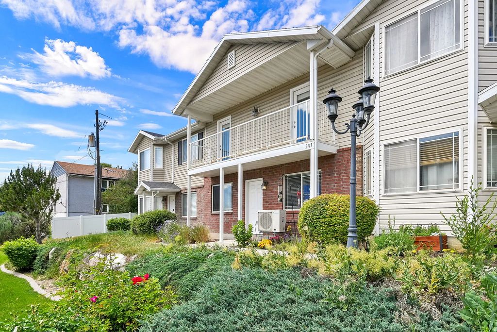 3117 S Van Buren Ave E, Ogden
