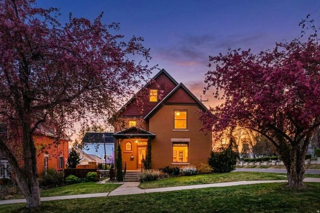 189 N R St E, Salt Lake City