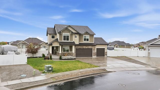 5115 N Cambridge Way, Stansbury Park