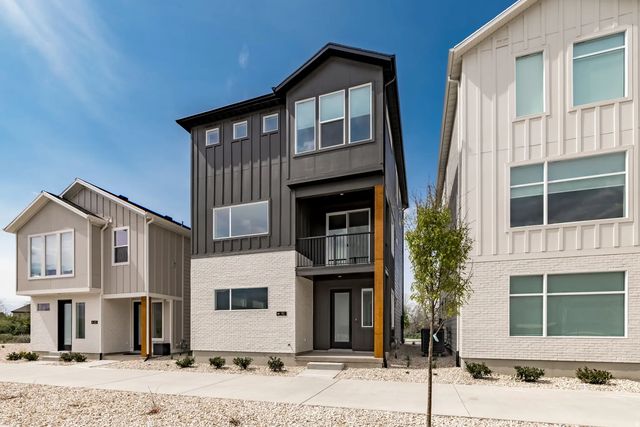 92 S 1100 W 4, Farmington