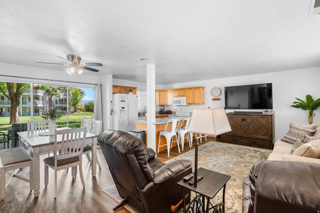 1845 W Canyon Dr 1206, St. George