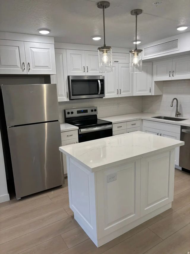 1031 E 400 S 305 B, Salt Lake City