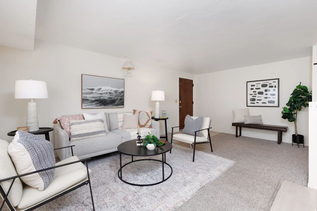 4005 S 300 E 26, Murray