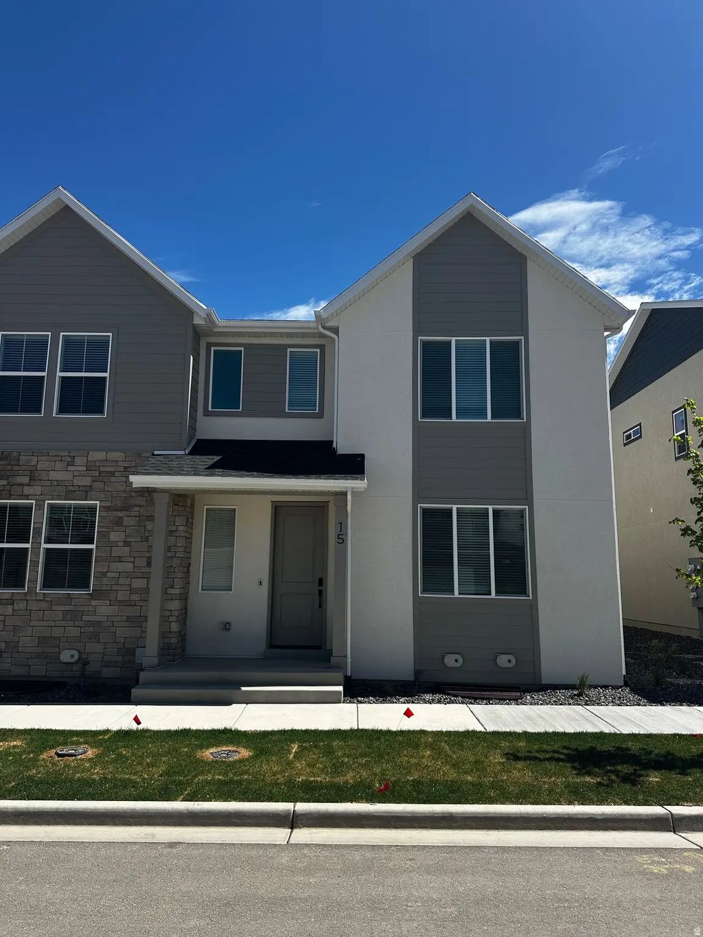 15 S Lunar Way, Mapleton