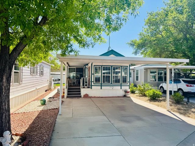 1160 E Telegraph 49, Washington