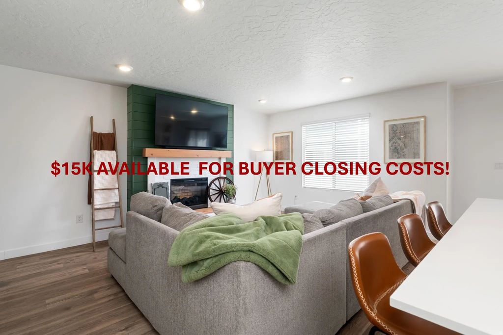 1063 E Dory Boat Rd, Saratoga Springs