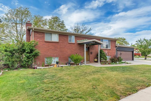 7470 S Ramanee Dr Dr E, Midvale