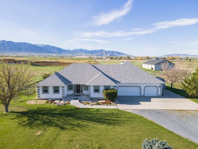 608 Nicole Way, Erda