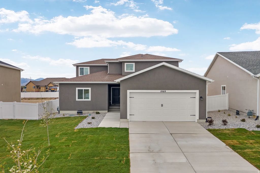 1069 Vegas St W, Grantsville