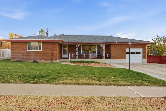 328 E 100 N, Clearfield