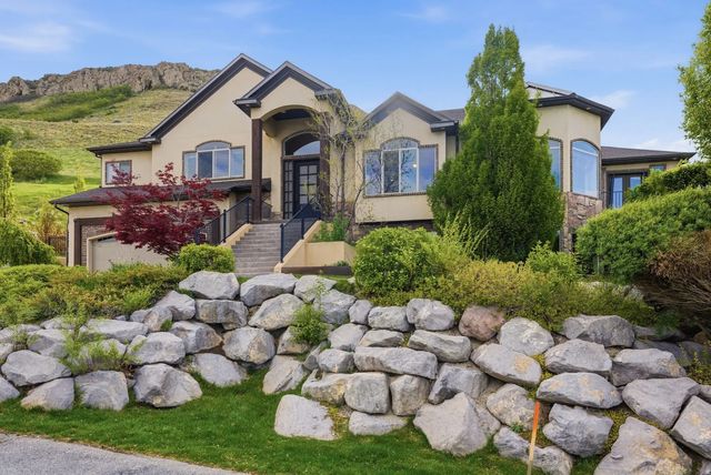 1130 N Twickenham Dr, Salt Lake City