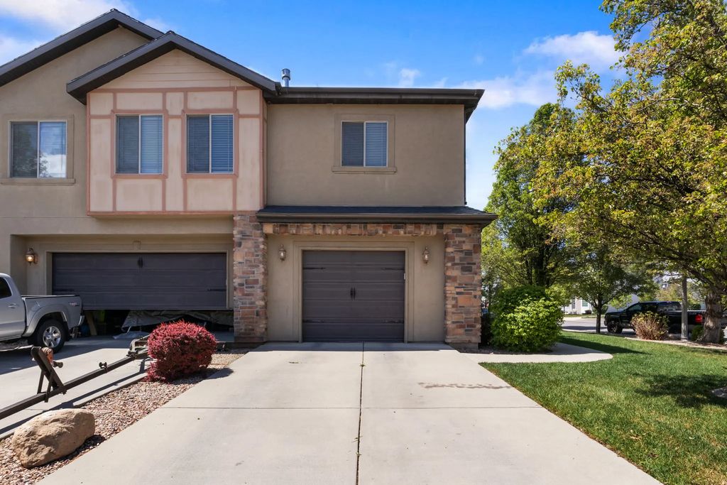 635 N 220 E, Salem