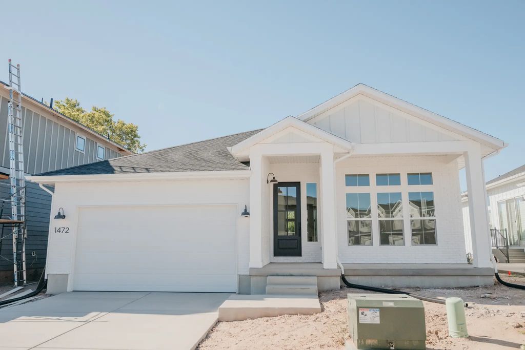 1472 W Pleasant View Dr 9, Kaysville