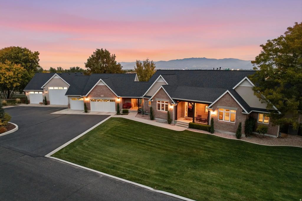 5873 S Jordan Canal Rd, Taylorsville