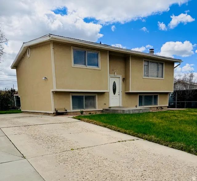 683 E 1350 N, Ogden