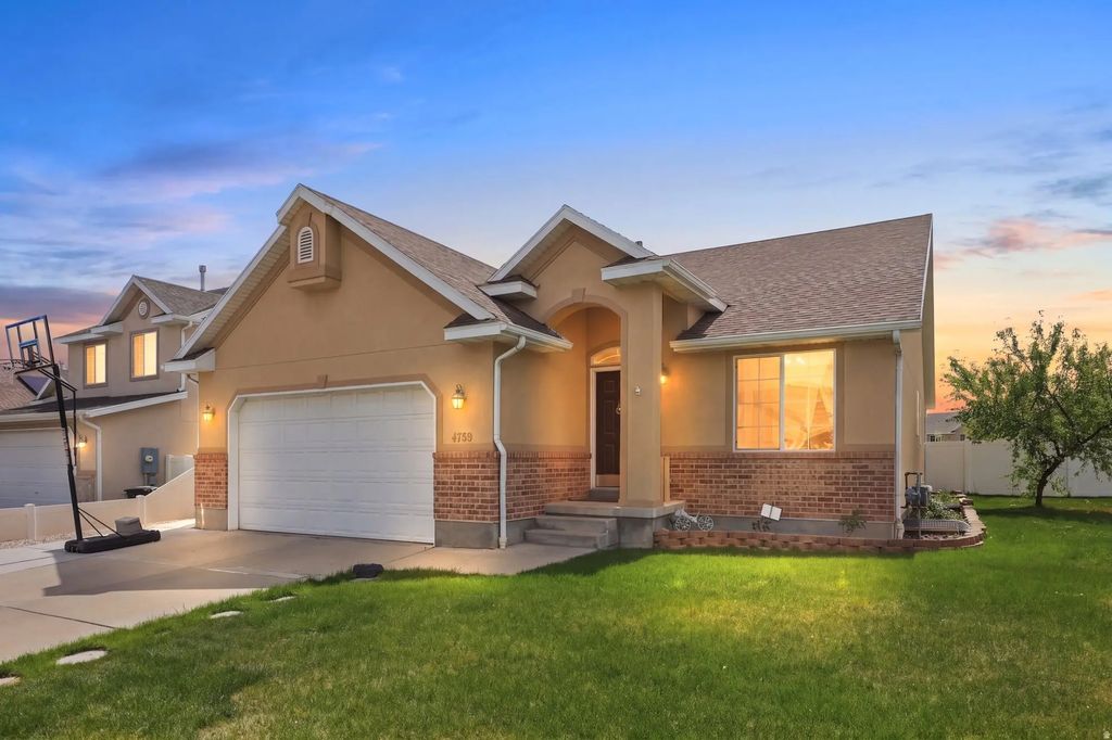 4759 W Liberation Dr, Herriman