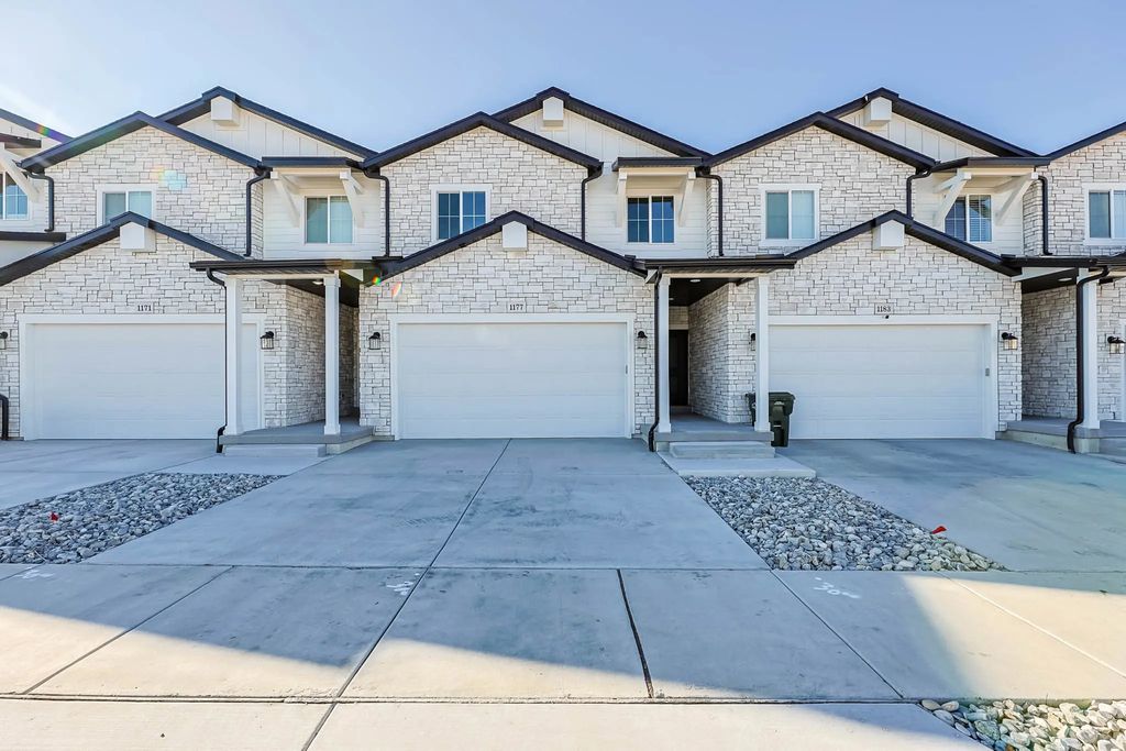 1225 N 680 W 112, Tooele