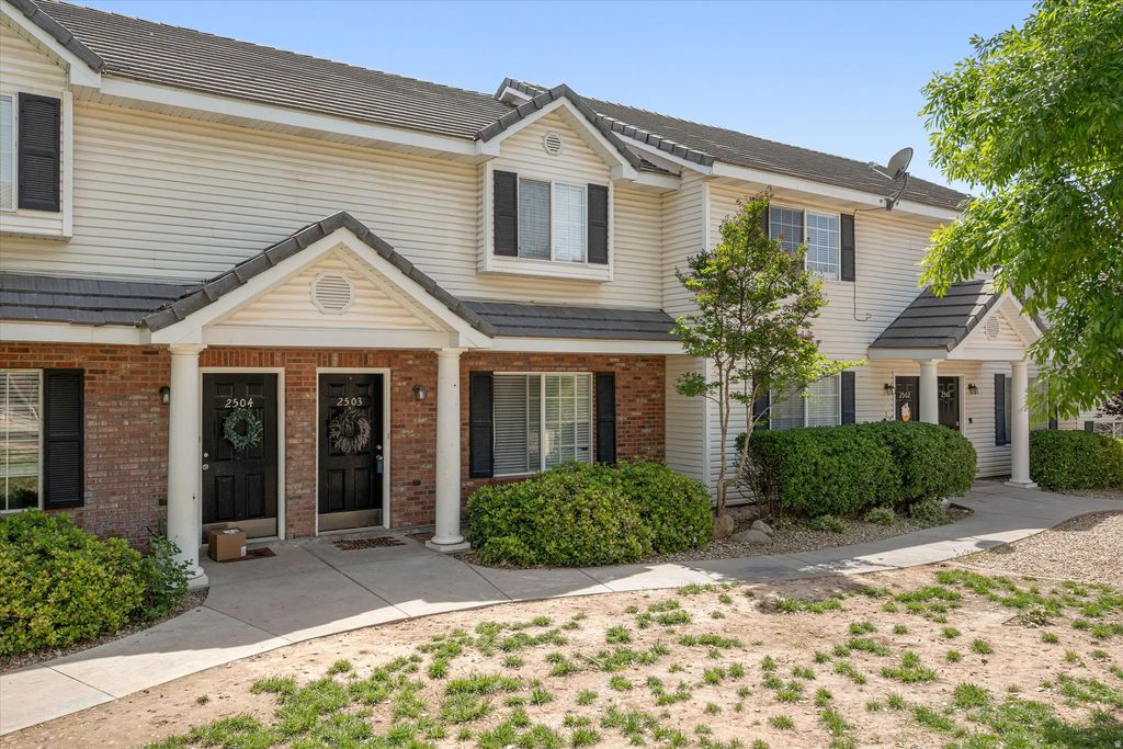 1735 W 540 St N 2503, St. George
