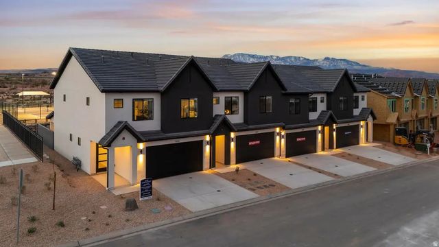 2818 E Corral Dr 3030, Washington