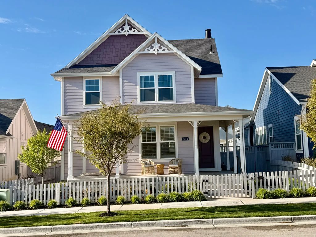 6743 W Lake Ave, South Jordan