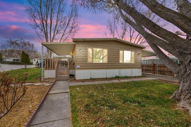 190 E Nimue Cir, North Salt Lake