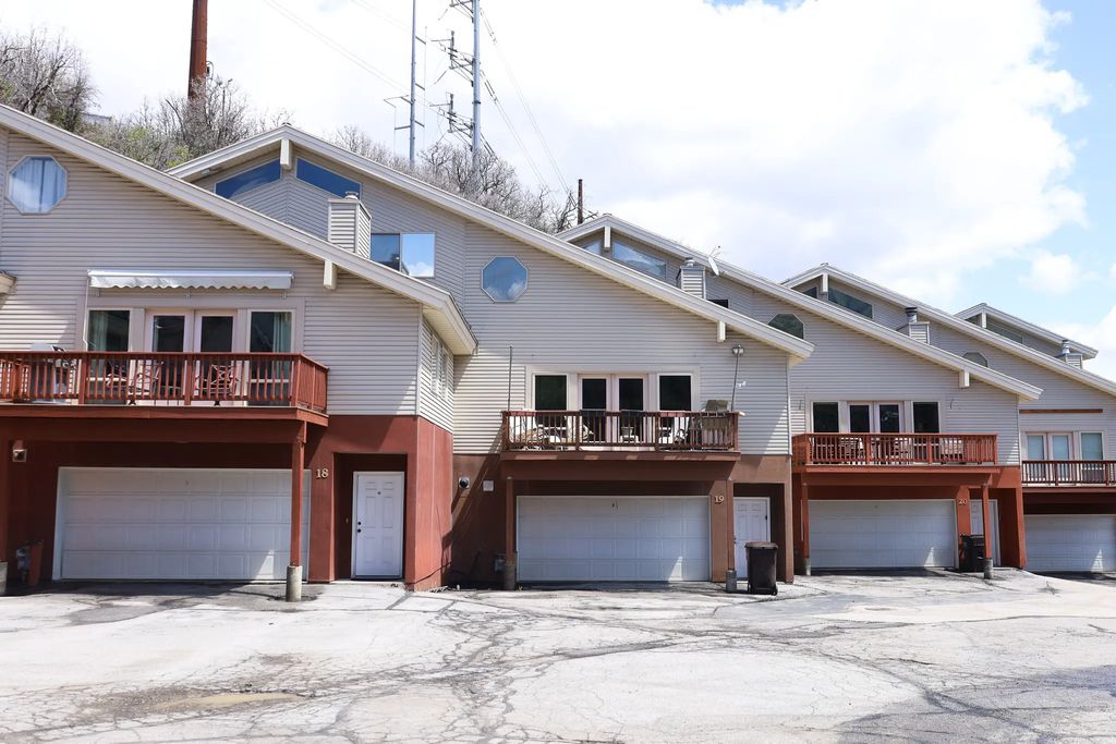435 Aspen Dr 19, Park City