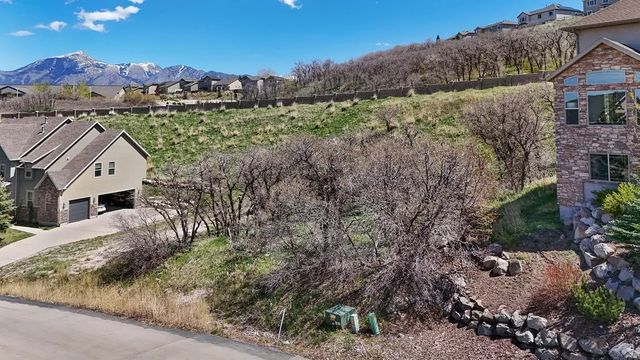 1846 E Seven Oaks Ln S 442, Draper
